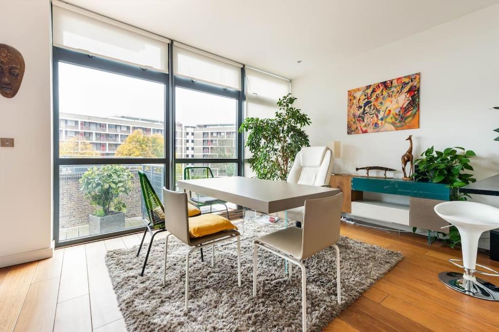 Luxurious Flat Sunny, Quiet, Design, Lift, Balcony Londres Exterior foto