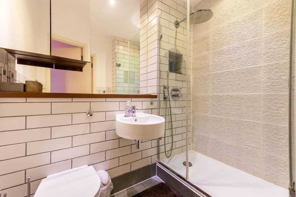 Luxurious Flat Sunny, Quiet, Design, Lift, Balcony Londres Exterior foto
